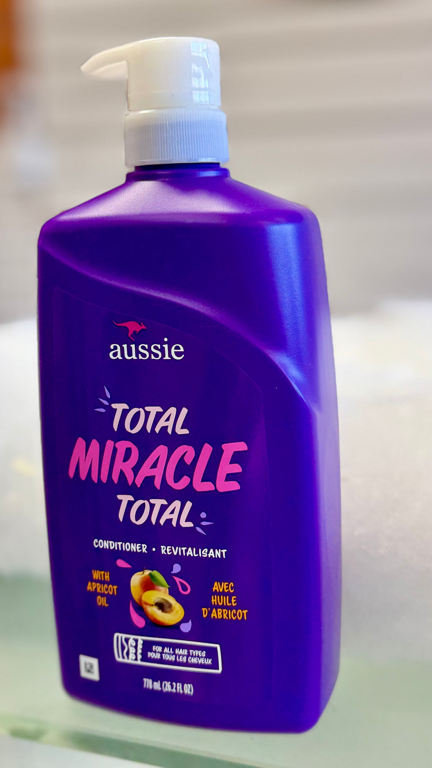 Total Miracle Conditioner with Apricots