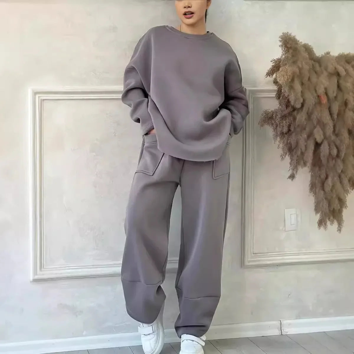I.R.I.S.E. Relaxed Fit Women's Sweatsuit — Move Comfortably. Look Intentional.
