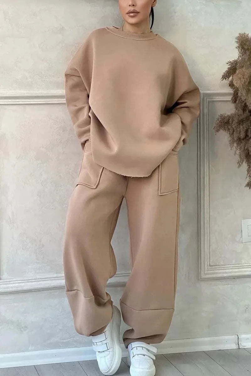 I.R.I.S.E. Relaxed Fit Women's Sweatsuit — Move Comfortably. Look Intentional.